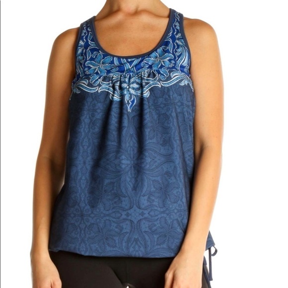 Athleta Tops - Athleta Blue Patterned Racerback Tank Top